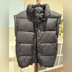 Oversized puffer vest women’s size S